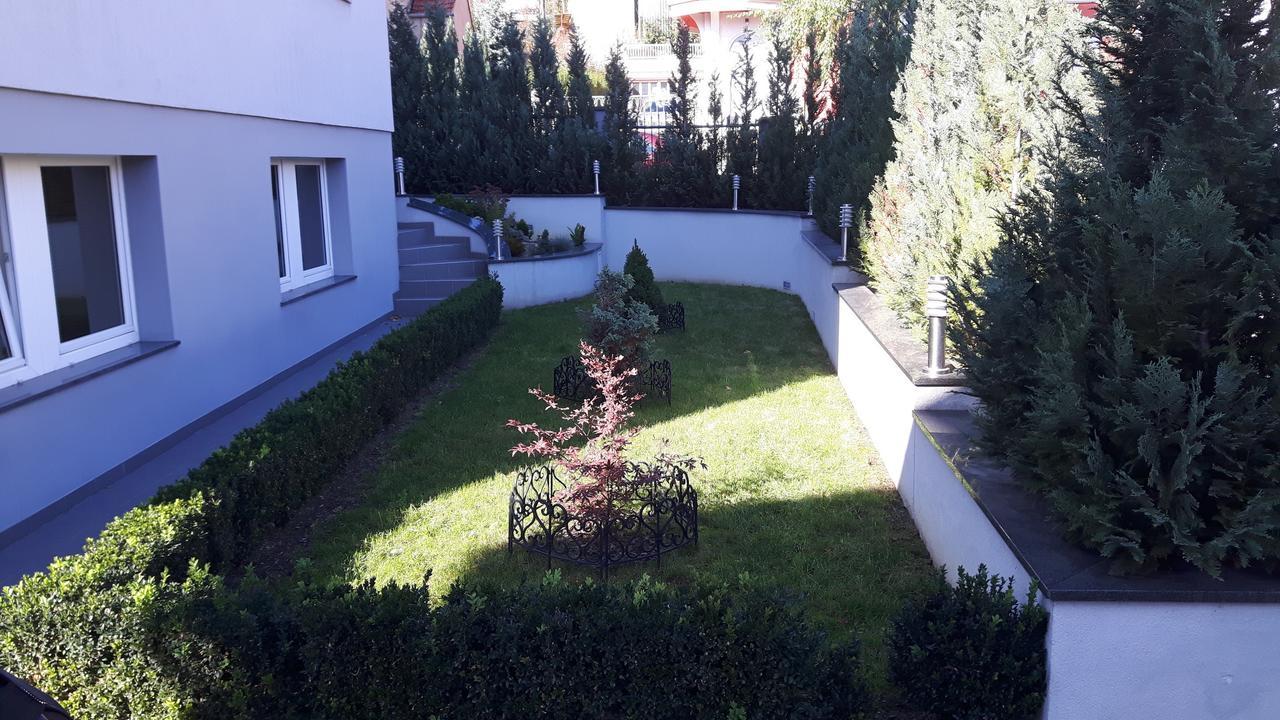 Apartments Battistutti - Free Private Parking 자그레브 외부 사진